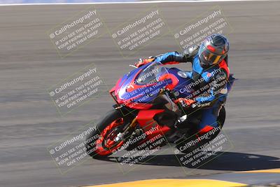 media/Mar-20-2023-Moto Forza (Mon) [[d0bbc59e78]]/2-B Group (Yellow)/Session 2 (Bowl)/